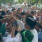Menteri Pertahanan RI yang juga Ketua Umum Partai Gerindra Prabowo Subianto mendapat antusiasme para Nahdliyin. (Dok. Tim Media Prabowo Subianto) 
