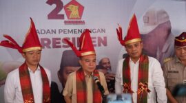 Ketua Harian DPP Partai Gerindra Sufmi Dasco Ahmad meresmikan kantor Badan Pemenangan Presiden Prabowo Subianto di Sulawesi Selatan. (Dok. Tim Media Partai Gerindra)