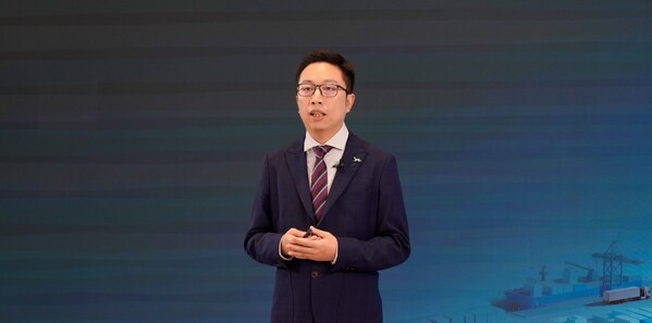Jointly Charging the Road Ahead | Huawei Releases Top 10 Trends of Charging Network Industry 2026